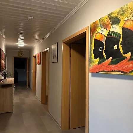Ferien & Monteur Wohnung 1 - Little Afrika Extensive 5 Zimmer Wohnung Minden  Exterior photo