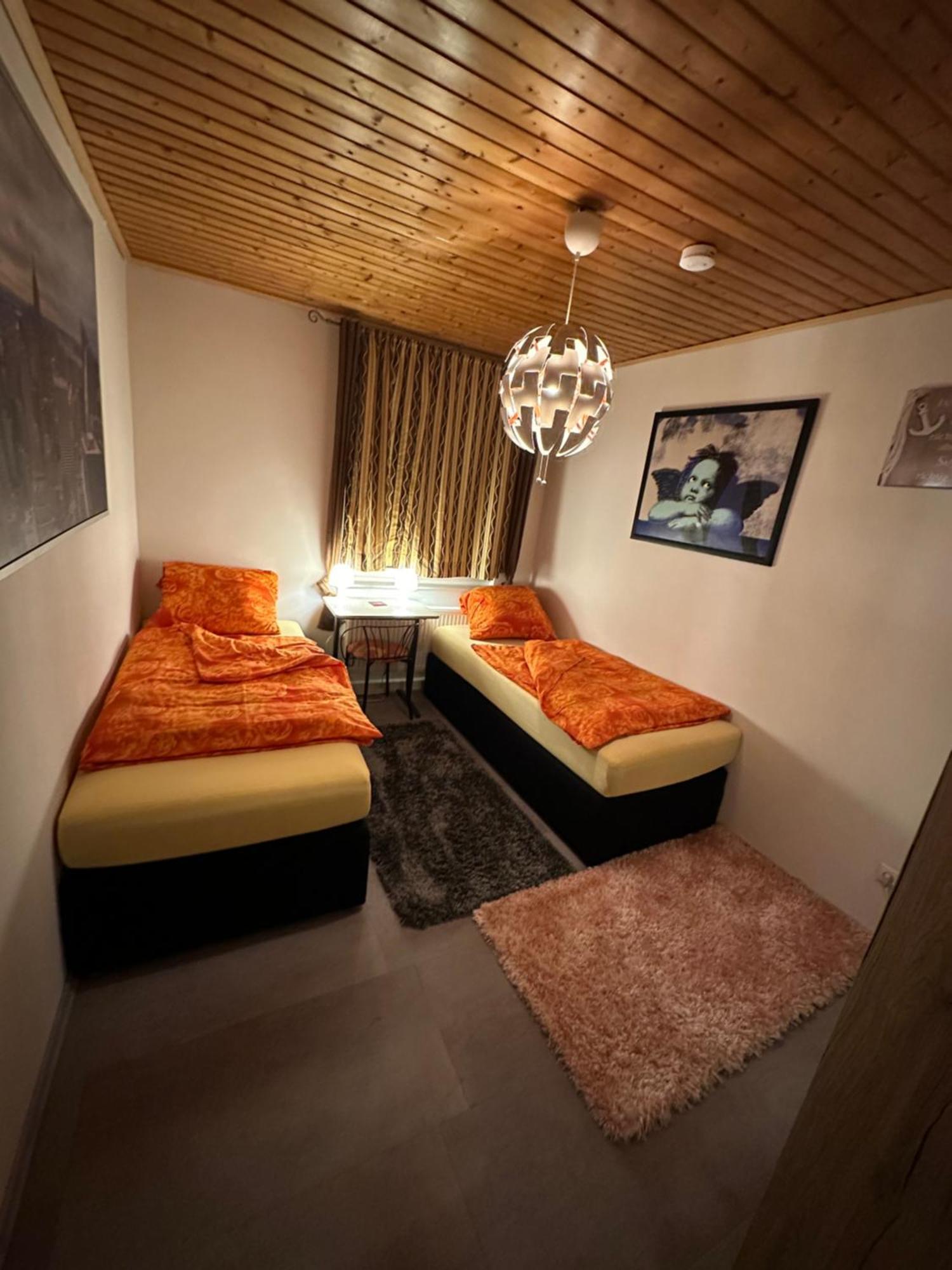 Ferien & Monteur 1 - Little Afrika Extensive 5 Minden (North Rhine-Westphalia)