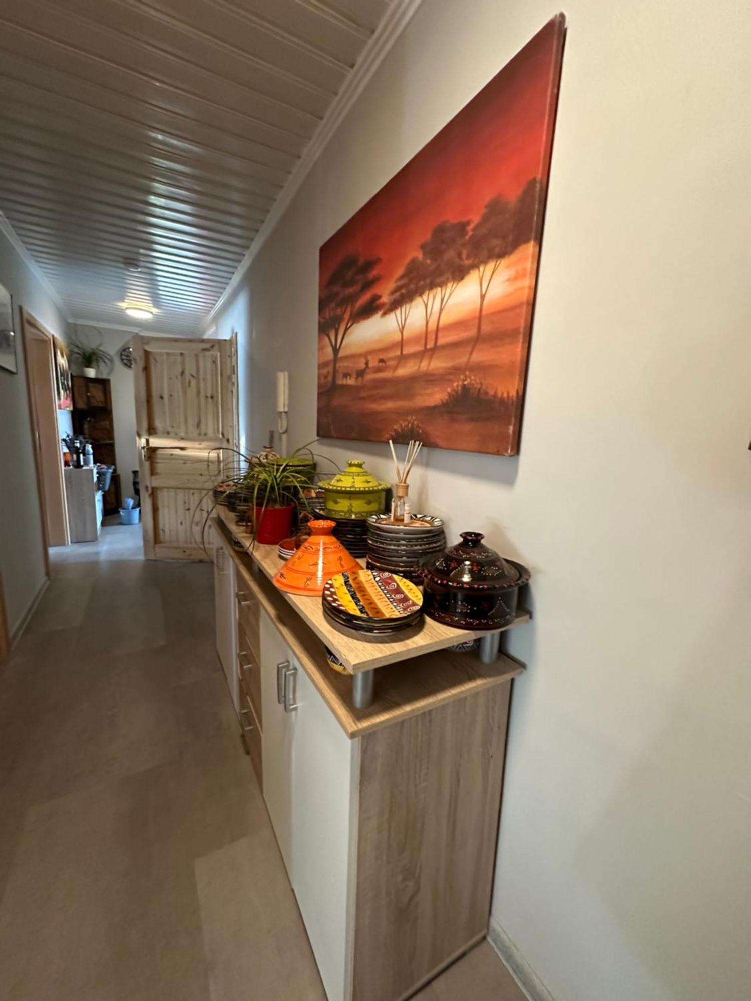 Ferien & Monteur 1 - Little Afrika Extensive 5 Apartment